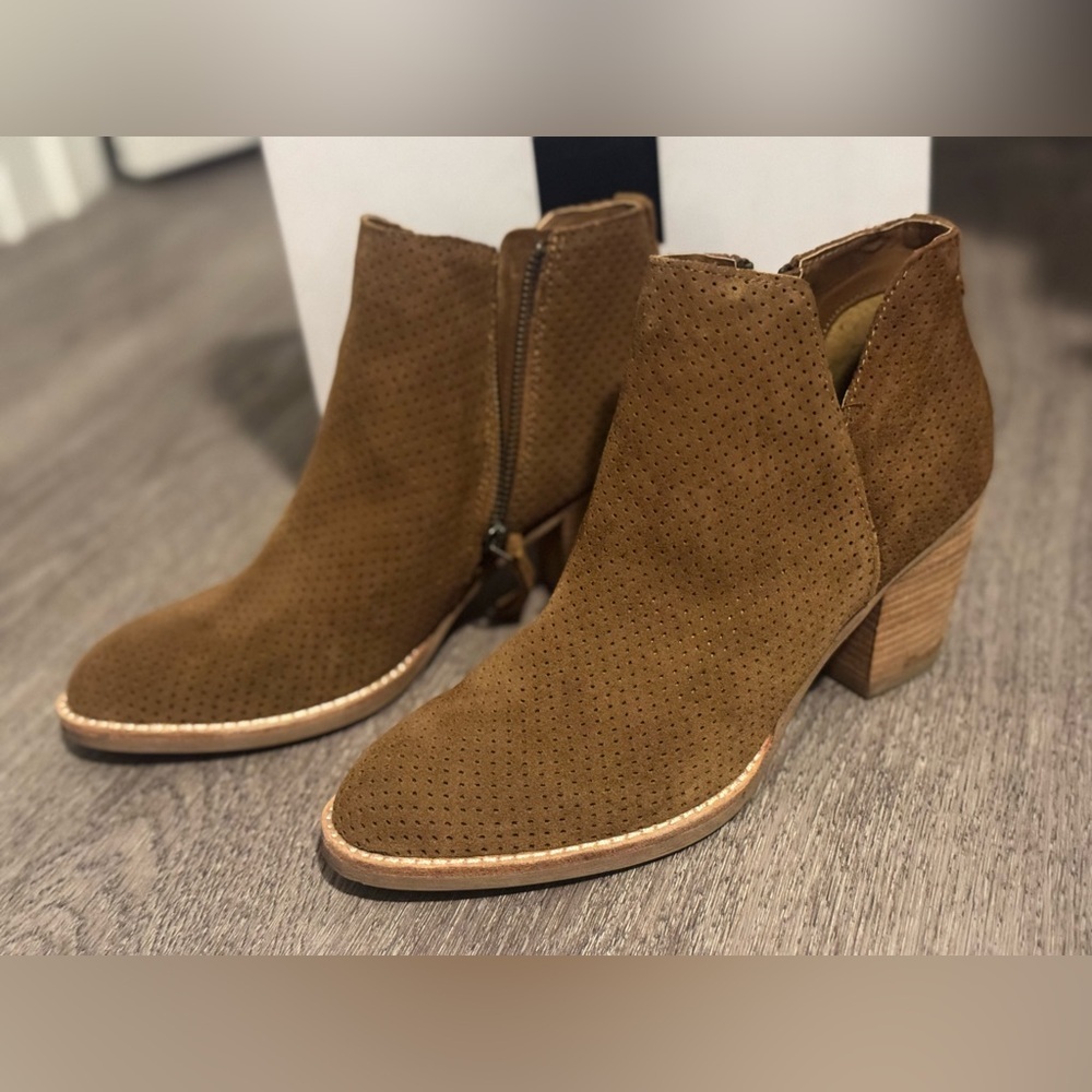 Dolce Vita Suede Ankle Booties 8W - Picture 5 of 10